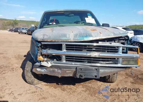 1997 Chevrolet C1500 Fleetside from USA, damaged, VIN 2GCEC19R1V1136654